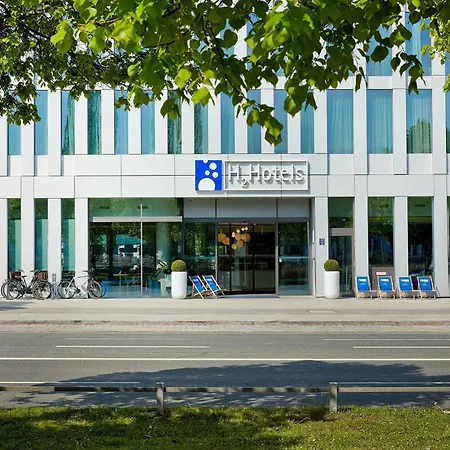 Hotel H2 Messe 3*